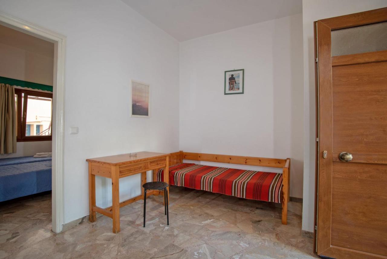 Kleoni Club Apartments Tolón Eksteriør billede